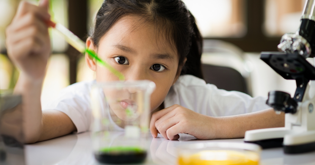 Montessori Science Exploration_ Hands-On Experiments and Activities for Curious Minds