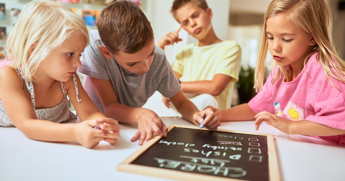 Want to learn how to teach life skills through unschooling? Click to learn how to teach real world life skills through the homeschool unschooling method.