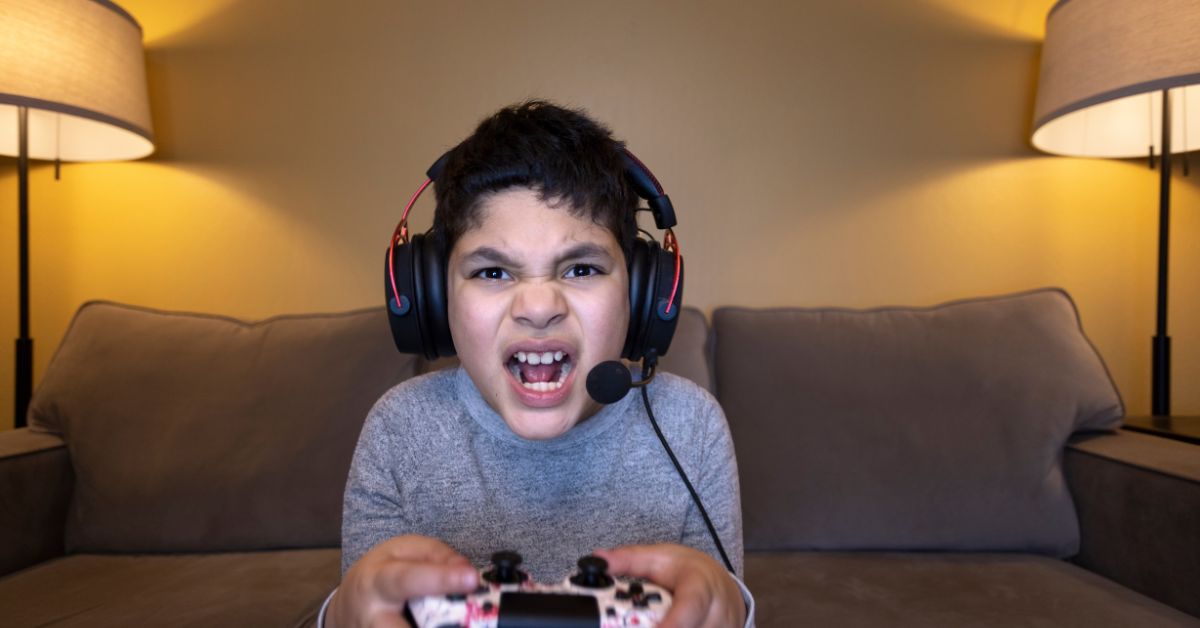 Managing Screen Time In A Homeschooling Routine