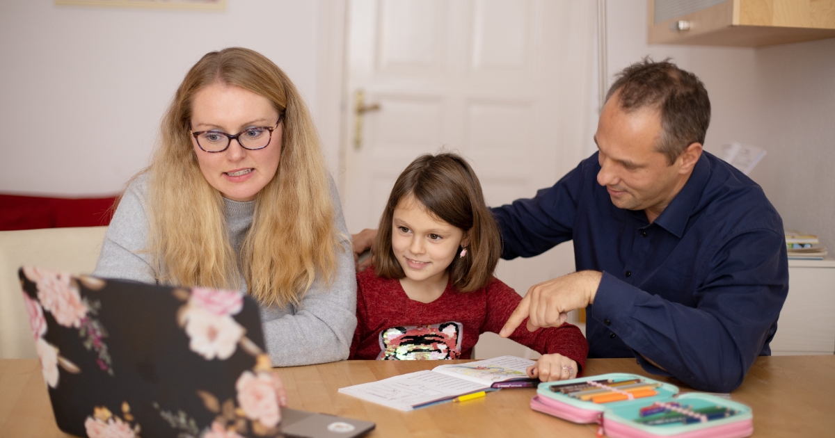 Why Taking Time To Learn Together As A Family Is So Important - DKM Homeschool Resource Why Taking Time To Learn Together As A Family Is So Important