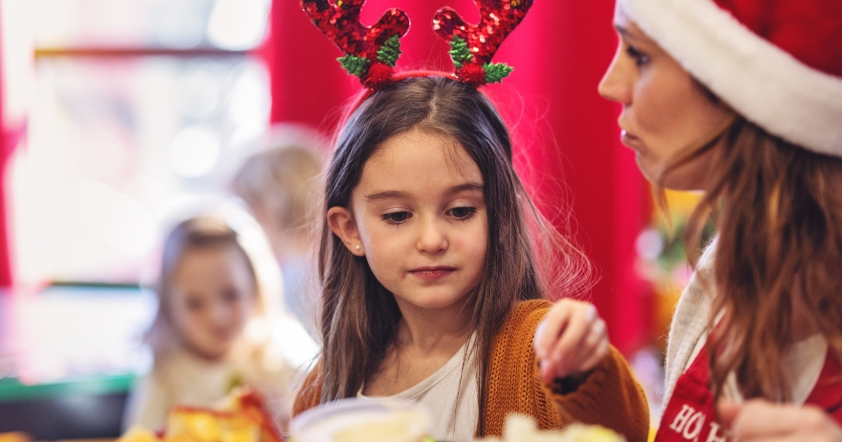 Christmas Eve Activities To Keep Your Child Busy!